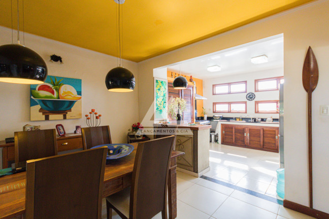 Imagem Casa com 3 Quartos à Venda, 222 m² em Condado De Maricá - Maricá