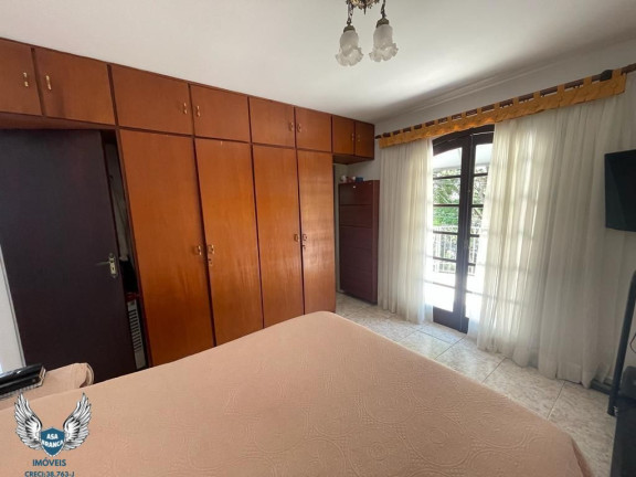 Sobrado com 4 Quartos à Venda, 190 m² em Tremembé - São Paulo