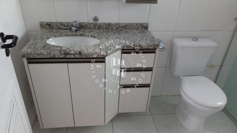 Imagem Sobrado com 3 Quartos à Venda, 102 m² em Centro - Florianópolis Imagem Sobrado com 3 Quartos à Venda, 102 m² em Centro - Florianópolis