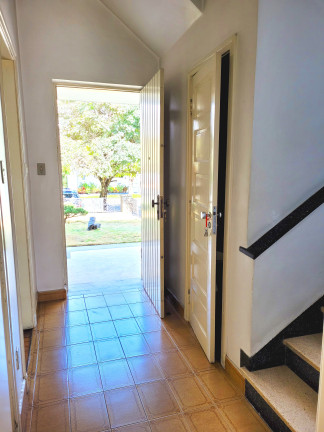 Imagem Casa com 5 Quartos para Alugar ou Temporada, 240 m² em Bela Aliança - São Paulo Imagem Casa com 5 Quartos para Alugar ou Temporada, 240 m² em Bela Aliança - São Paulo