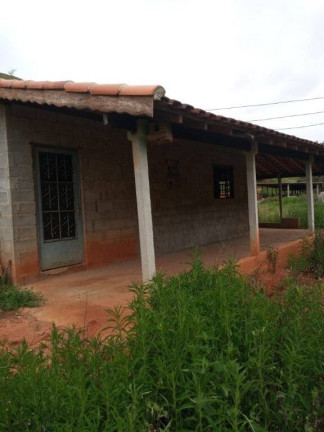 Imagem Chácara com 2 Quartos à Venda, 302.500 m² em Centro - Taubaté