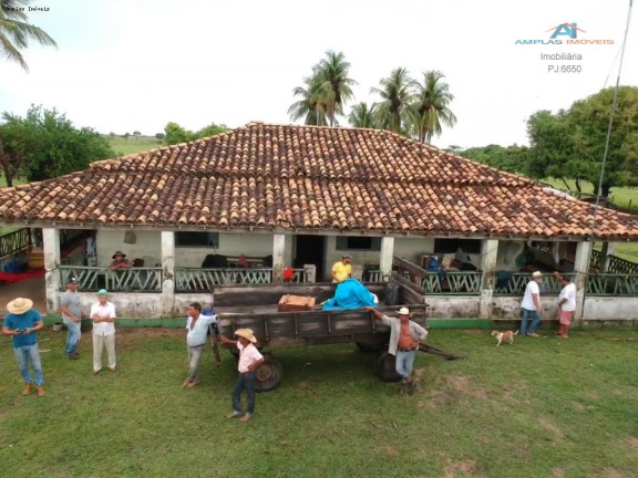 Imagem Fazenda à Venda, 58.000 m² em Cáceres