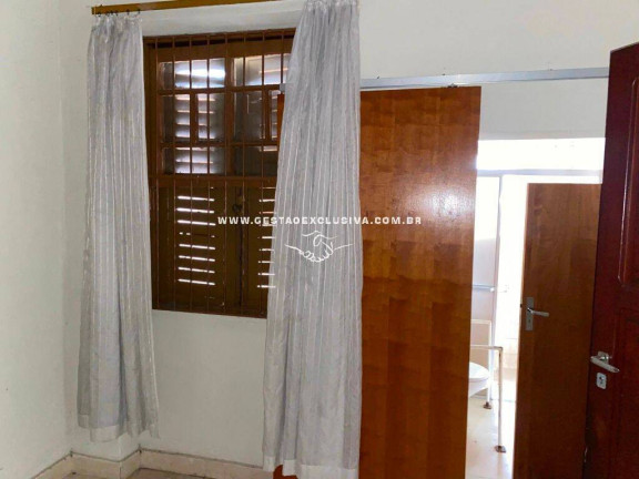 Imagem Casa com 2 Quartos à Venda, 170 m² em Centro - Itatiba Imagem Casa com 2 Quartos à Venda, 170 m² em Centro - Itatiba
