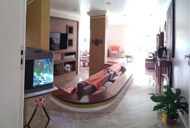 Imagem Casa com 2 Quartos à Venda, 3.900 m² em Vila Gardenia - Atibaia