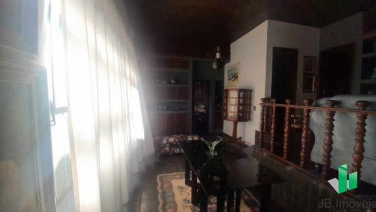 Imagem Casa com 3 Quartos à Venda, 180 m² em Cândida Câmara - Montes Claros Imagem Casa com 3 Quartos à Venda, 180 m² em Cândida Câmara - Montes Claros