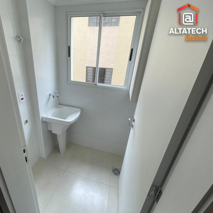 Imagem Imóvel com 2 Quartos à Venda, 135 m² em Vila Togni - Poços De Caldas Imagem Imóvel com 2 Quartos à Venda, 135 m² em Vila Togni - Poços De Caldas