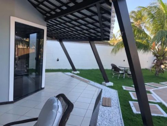 Imagem Casa com 4 Quartos à Venda, 210 m² em Barra Do Jacuípe - Camaçari Imagem Casa com 4 Quartos à Venda, 210 m² em Barra Do Jacuípe - Camaçari