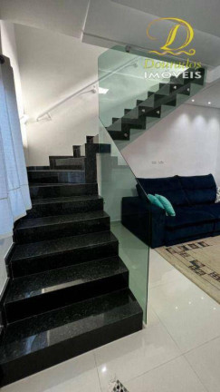 Imagem Sobrado com 3 Quartos à Venda, 84 m² em Caiçara - Praia Grande Imagem Sobrado com 3 Quartos à Venda, 84 m² em Caiçara - Praia Grande