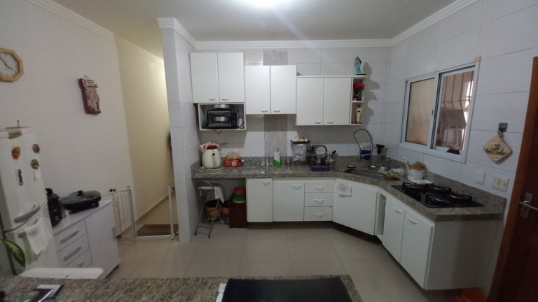 Imagem Casa com 3 Quartos à Venda, 255 m² em Caiçara - Praia Grande Imagem Casa com 3 Quartos à Venda, 255 m² em Caiçara - Praia Grande