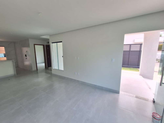 Imagem Casa de Condomínio com 4 Quartos à Venda, 200 m² em Pitangueiras - Lauro De Freitas