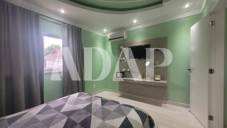 Imagem Casa com 3 Quartos à Venda, 273 m² em Vargem Pequena - Rio De Janeiro