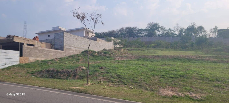 Imagem Terreno à Venda, 360 m² em Loteamento Brisas Do Lago - Jundiaí