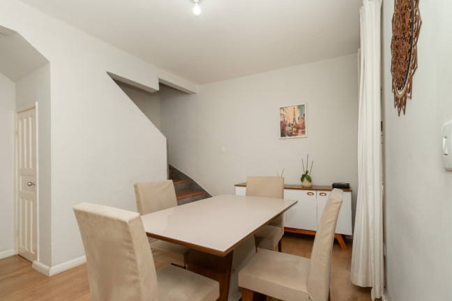 Imagem Casa com 2 Quartos à Venda, 130 m² em Vila Anastácio - São Paulo