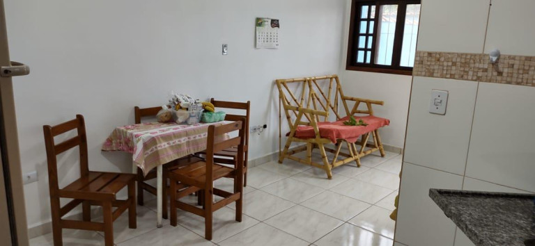 Imagem Casa com 2 Quartos à Venda, 49 m² em Jardim Suarão - Itanhaém