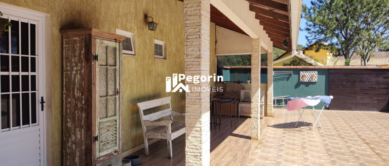 Imagem Imóvel com 5 Quartos à Venda, 5.000 m² em Jardim Eugenia Maria - Campina Grande Do Sul