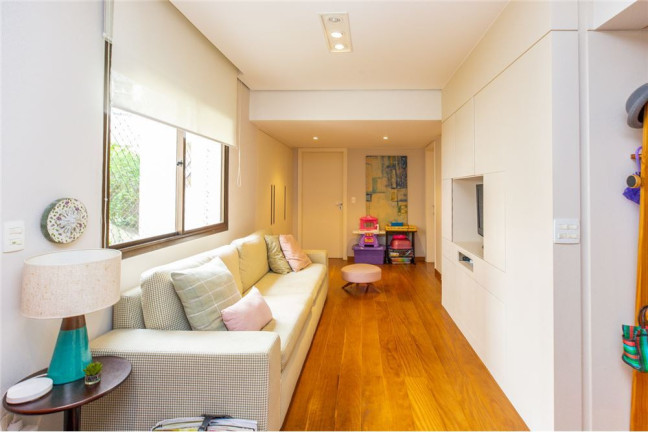 Imagem Apartamento com 3 Quartos à Venda, 218 m² em Itaim Bibi - São Paulo