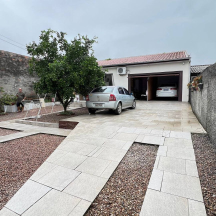 Imagem Casa com 3 Quartos à Venda, 80 m² em Jardim Montevidéu - Criciúma