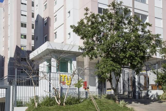 Imagem Imóvel com 2 Quartos à Venda, 51 m² em Vila São José - Porto Alegre Imagem Imóvel com 2 Quartos à Venda, 51 m² em Vila São José - Porto Alegre