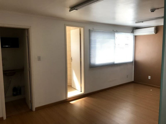 Imagem Sala Comercial à Venda, 60 m² em Centro - Pelotas Imagem Sala Comercial à Venda, 60 m² em Centro - Pelotas