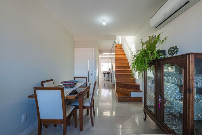 Imagem Apartamento com 3 Quartos à Venda, 177 m² em Centro - Florianópolis Imagem Apartamento com 3 Quartos à Venda, 177 m² em Centro - Florianópolis