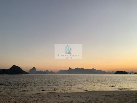 Imagem Imóvel com 3 Quartos à Venda, 100 m² em Icaraí - Niterói
