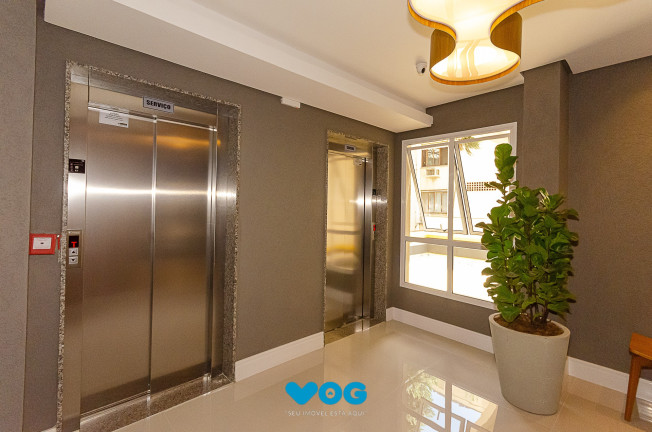 Imagem Imóvel com 2 Quartos à Venda, 72 m² em Petrópolis - Porto Alegre