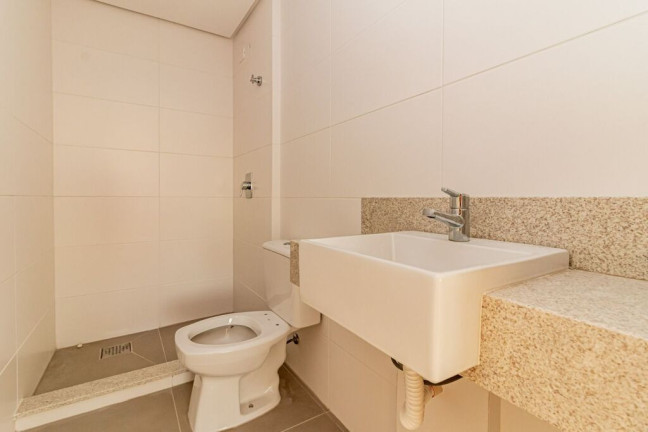 Imagem Apartamento com 2 Quartos à Venda, 76 m² em São João - Porto Alegre Imagem Apartamento com 2 Quartos à Venda, 76 m² em São João - Porto Alegre