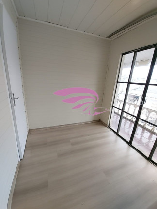 Imagem Casa com 3 Quartos à Venda, 100 m² em Sítio Cercado - Curitiba Imagem Casa com 3 Quartos à Venda, 100 m² em Sítio Cercado - Curitiba