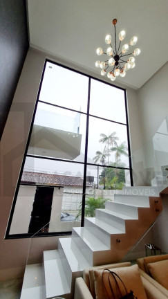 Imagem Casa com 3 Quartos à Venda, 250 m² em Marco - Belém Imagem Casa com 3 Quartos à Venda, 250 m² em Marco - Belém