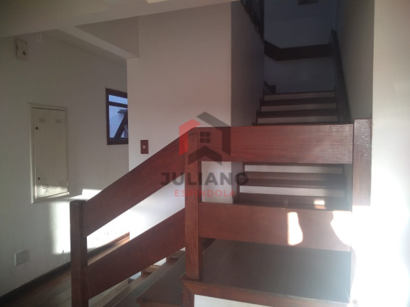 Imagem Casa com 4 Quartos à Venda, 308 m² em Chácara Das Pedras - Porto Alegre Imagem Casa com 4 Quartos à Venda, 308 m² em Chácara Das Pedras - Porto Alegre