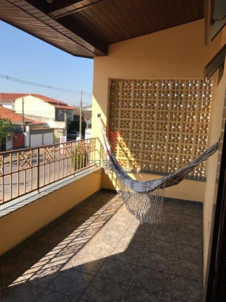 Imagem Casa com 3 Quartos à Venda, 242 m² em Parque Das árvores - Guaratinguetá Imagem Casa com 3 Quartos à Venda, 242 m² em Parque Das árvores - Guaratinguetá