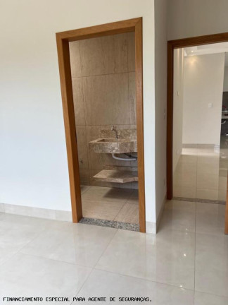 Imagem Imóvel com 3 Quartos à Venda, 81 m² em Jardim Rio De Janeiro - Sarandi Imagem Imóvel com 3 Quartos à Venda, 81 m² em Jardim Rio De Janeiro - Sarandi