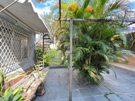 Imagem Casa com 3 Quartos à Venda, 360 m² em Higienópolis - Rio De Janeiro Imagem Casa com 3 Quartos à Venda, 360 m² em Higienópolis - Rio De Janeiro