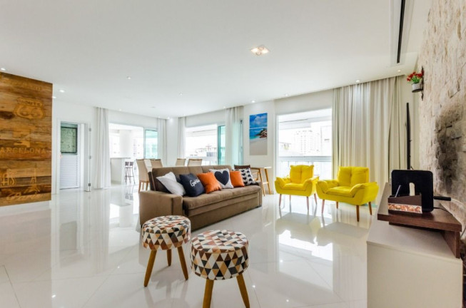 Imagem Apartamento com 3 Quartos à Venda, 175 m² em Pitangueiras - Guarujá Imagem Apartamento com 3 Quartos à Venda, 175 m² em Pitangueiras - Guarujá