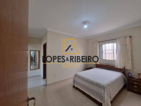 Imagem Casa com 3 Quartos à Venda, 250 m² em Residencial Vila Di Capri - Botucatu Imagem Casa com 3 Quartos à Venda, 250 m² em Residencial Vila Di Capri - Botucatu
