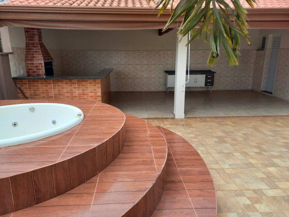 Imagem Casa com 3 Quartos à Venda, 200 m² em Centro - Boituva Imagem Casa com 3 Quartos à Venda, 200 m² em Centro - Boituva