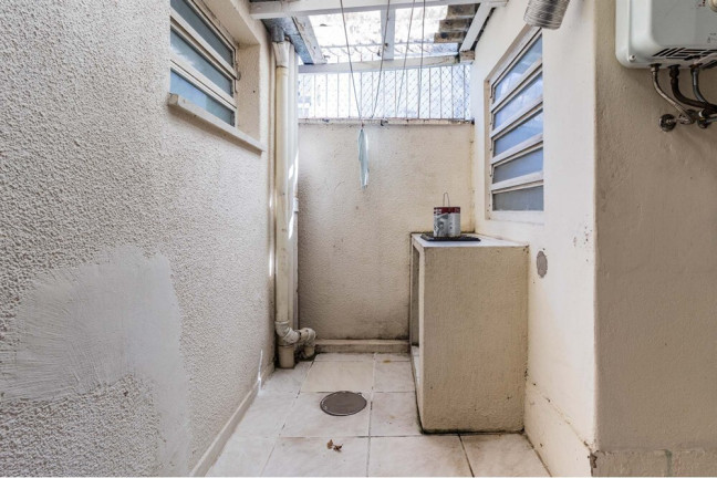 Imagem Imóvel com 2 Quartos à Venda, 62 m² em Jardim Botânico - Porto Alegre Imagem Imóvel com 2 Quartos à Venda, 62 m² em Jardim Botânico - Porto Alegre