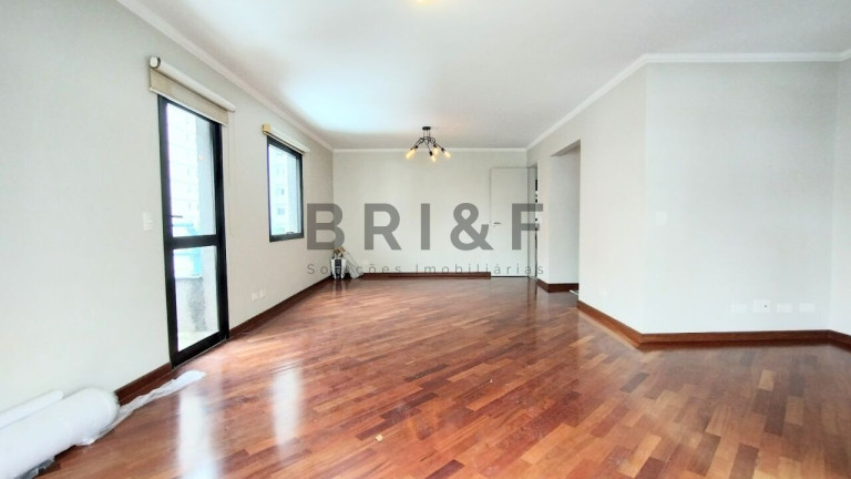 Apartamento com 3 Quartos à Venda, 136 m² em Brooklin  - São Paulo