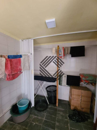 Imagem Casa com 2 Quartos à Venda, 80 m² em Centro - Sorocaba Imagem Casa com 2 Quartos à Venda, 80 m² em Centro - Sorocaba
