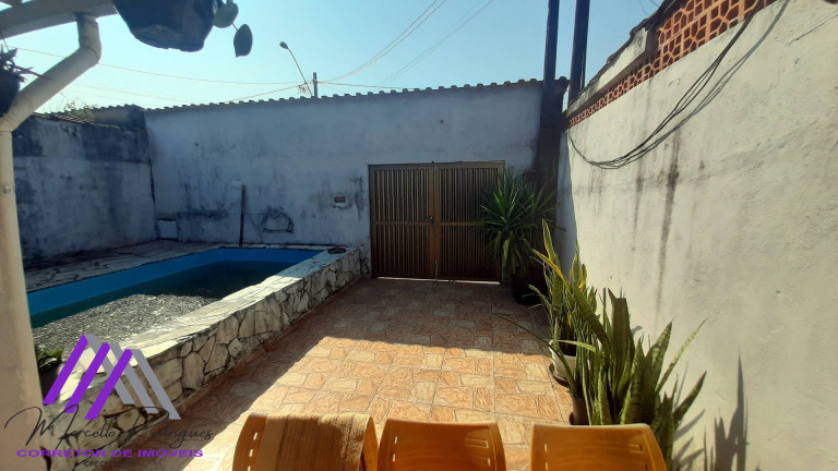 Imagem Casa com 3 Quartos à Venda, 104 m² em Samambaia - Praia Grande Imagem Casa com 3 Quartos à Venda, 104 m² em Samambaia - Praia Grande