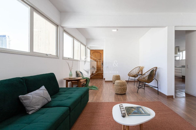 Imagem Apartamento com 3 Quartos à Venda, 121 m² em Itaim Bibi - São Paulo Imagem Apartamento com 3 Quartos à Venda, 121 m² em Itaim Bibi - São Paulo