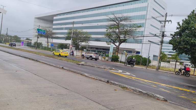 Imagem Sala Comercial à Venda, 68 m² em Jacarepaguá - Rio De Janeiro Imagem Sala Comercial à Venda, 68 m² em Jacarepaguá - Rio De Janeiro