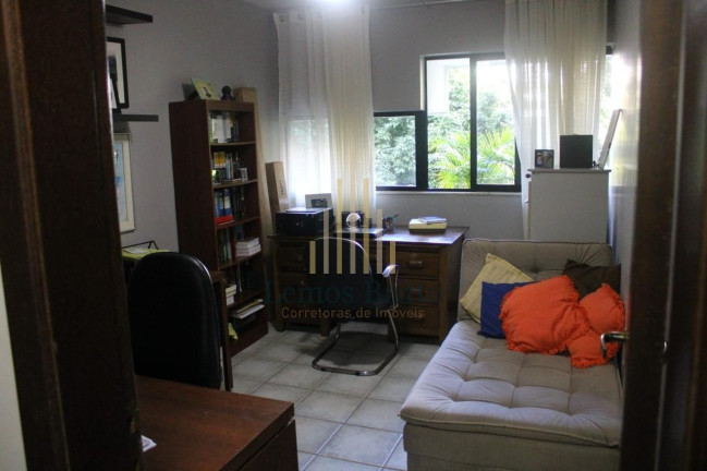 Imagem Imóvel com 3 Quartos para Alugar, 199 m² em Graça - Salvador Imagem Imóvel com 3 Quartos para Alugar, 199 m² em Graça - Salvador