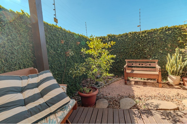 Imagem Casa com 3 Quartos à Venda, 160 m² em Chácara Das Pedras - Porto Alegre Imagem Casa com 3 Quartos à Venda, 160 m² em Chácara Das Pedras - Porto Alegre
