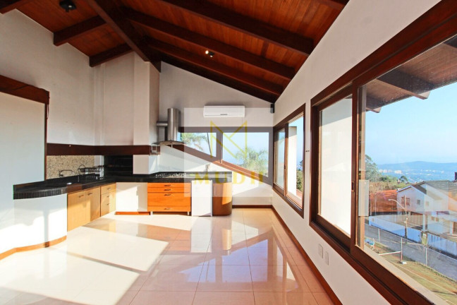 Imagem Casa com 4 Quartos à Venda, 600 m² em Teresópolis - Porto Alegre Imagem Casa com 4 Quartos à Venda, 600 m² em Teresópolis - Porto Alegre