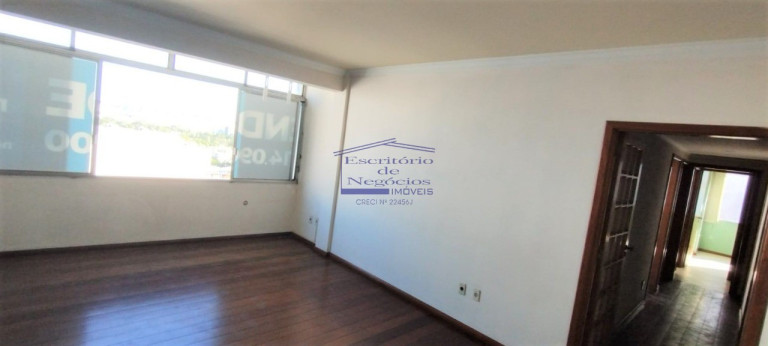 Imagem Imóvel com 3 Quartos à Venda, 122 m² em Independência - Porto Alegre Imagem Imóvel com 3 Quartos à Venda, 122 m² em Independência - Porto Alegre
