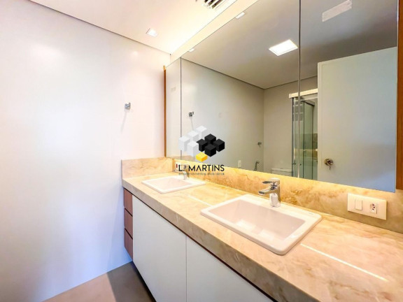 Imagem Apartamento com 4 Quartos à Venda, 226 m² em Moinhos De Vento - Porto Alegre Imagem Apartamento com 4 Quartos à Venda, 226 m² em Moinhos De Vento - Porto Alegre