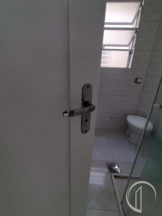 Imagem Apartamento com 2 Quartos à Venda, 60 m² em Embaré - Santos