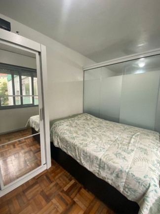 Imagem Imóvel com 1 Quarto à Venda, 32 m² em Vila Ipiranga - Porto Alegre Imagem Imóvel com 1 Quarto à Venda, 32 m² em Vila Ipiranga - Porto Alegre