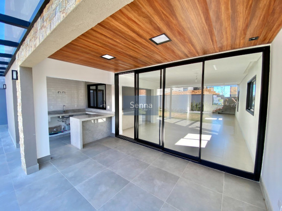Imagem Casa com 3 Quartos à Venda, 300 m² em Jardim Novo Mundo - Jundiaí Imagem Casa com 3 Quartos à Venda, 300 m² em Jardim Novo Mundo - Jundiaí